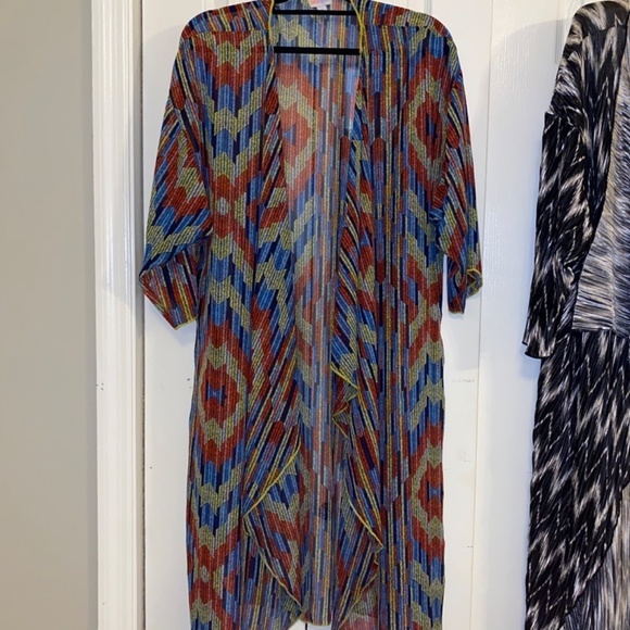 Lularoe size large kimono lot like new - Picture 2 of 6